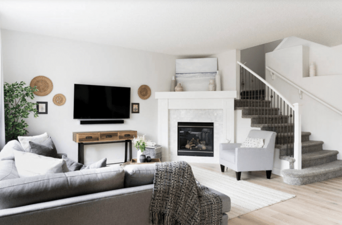 How to decorate a corner fireplace living room