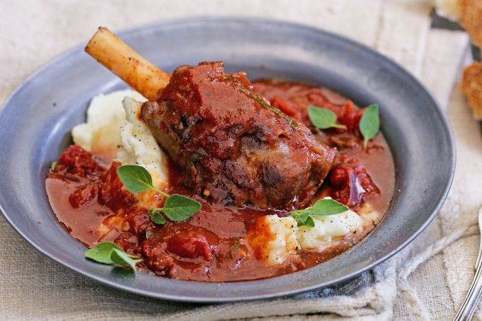 How to cook greek style lamb shanks