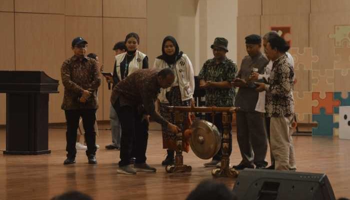 Institut Seni Indonesia Yogyakarta Jurusan Desain Interior